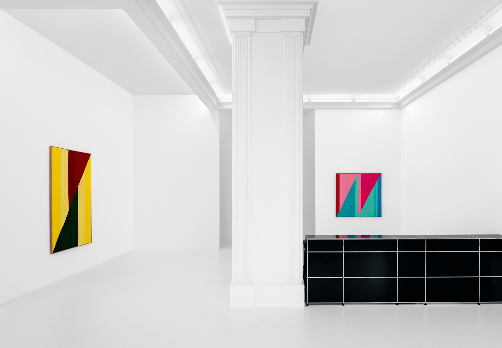 Brent Wadden, Peres Projects, 2021 (installation) Brent Wadden, Peres Projects, 2021 (installation)